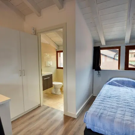 One Bedroom Ulivo 31 Apartment *
